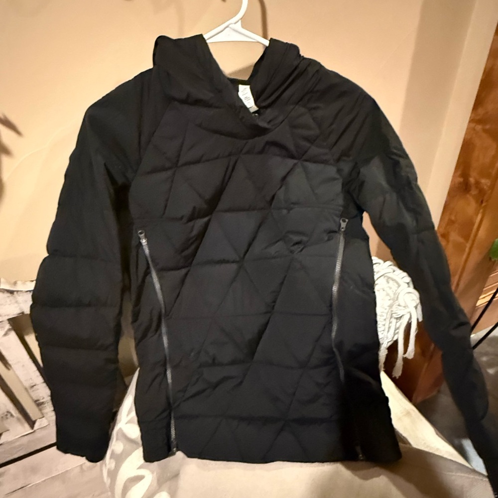 lululemon athletica Black Puffer Jacket